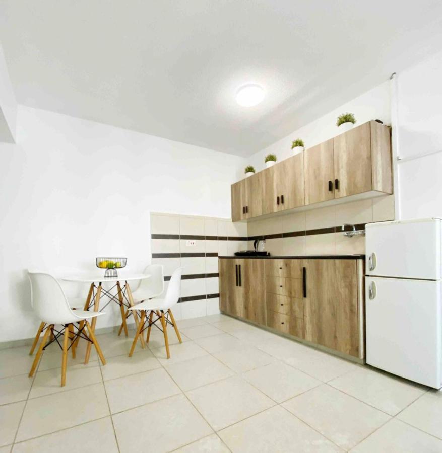 Апартаменти Flat in the heart of Ayia Napa/Центр Айя Напы Екстер'єр фото